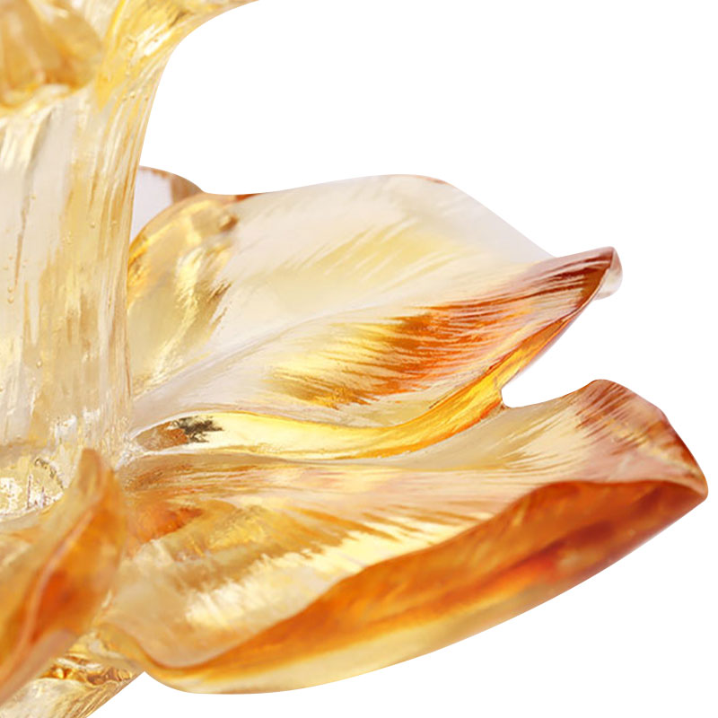 Đế nến hình cánh hoa thủy tinh