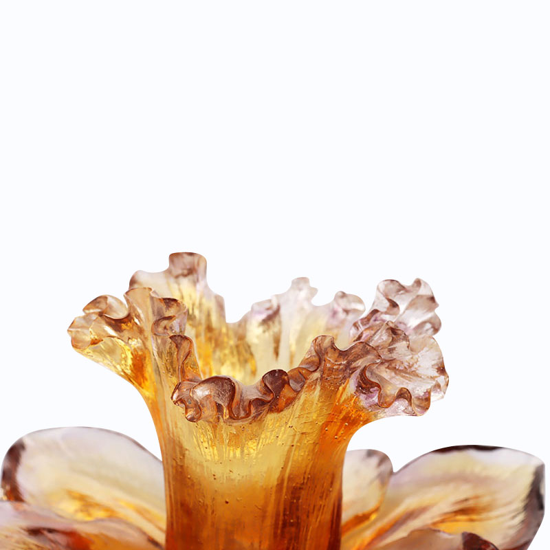 Đế nến hình cánh hoa thủy tinh