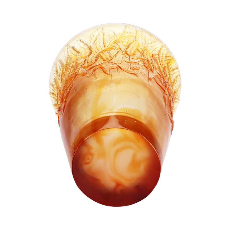 Bình thủy tinh màu hổ phách có tai lúa mì