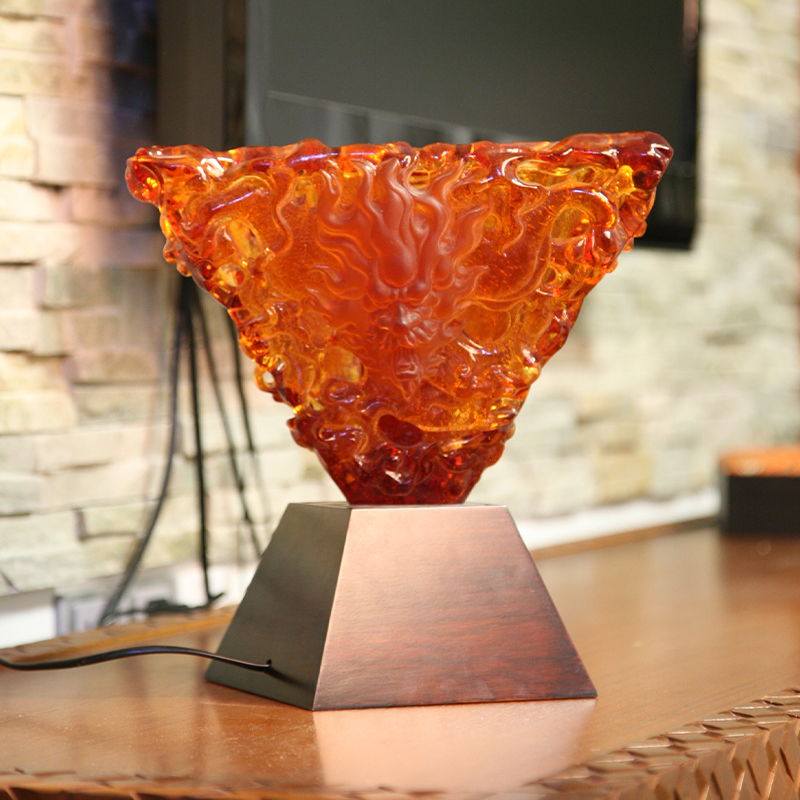 Đèn trang trí thủy tinh màu cam để bàn trang trí