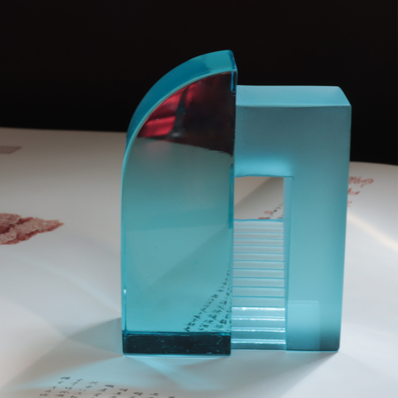 Đồ trang trí đồ chơi Trung Quốc bằng kính mờ màu xanh gradient