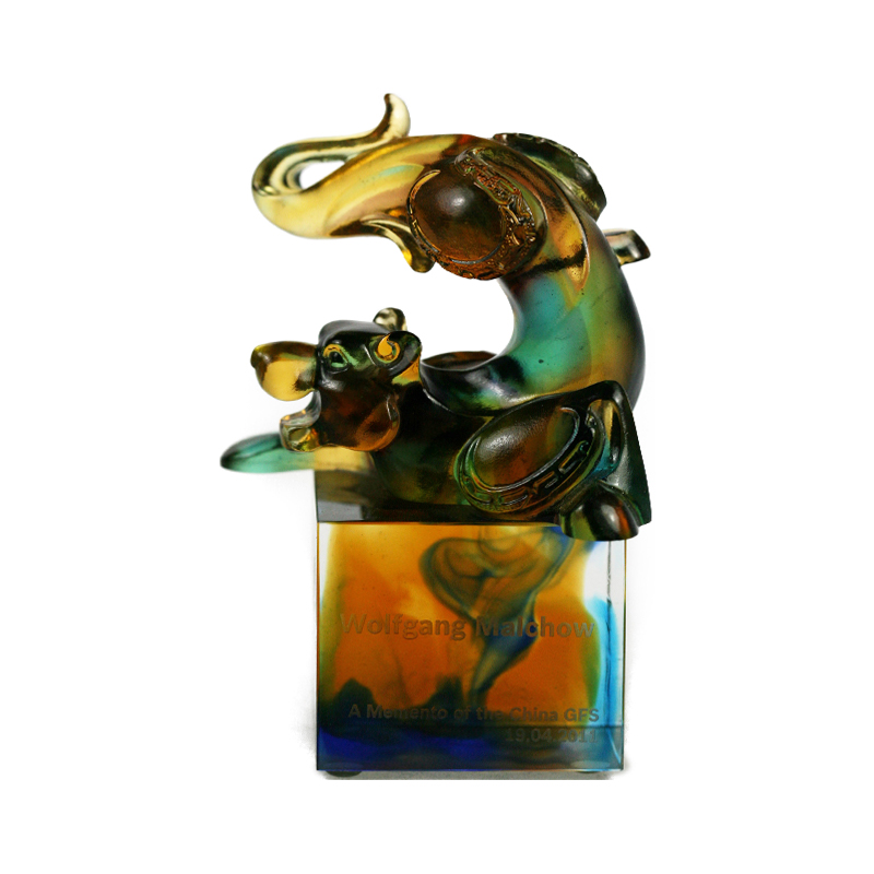 Con dấu pha lê thủy tinh hổ