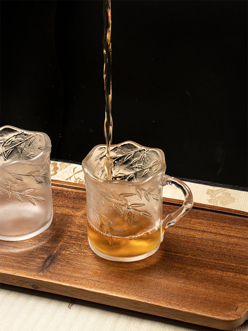 Đang duyệt tác phẩm