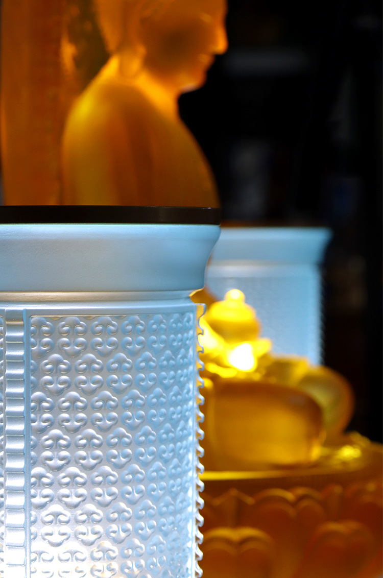 Đang duyệt tác phẩm