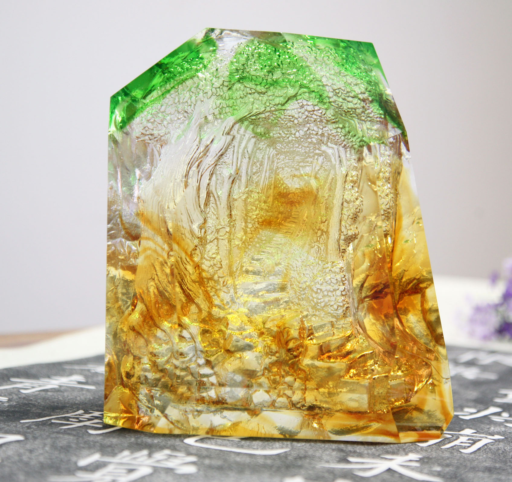 Đang duyệt tác phẩm